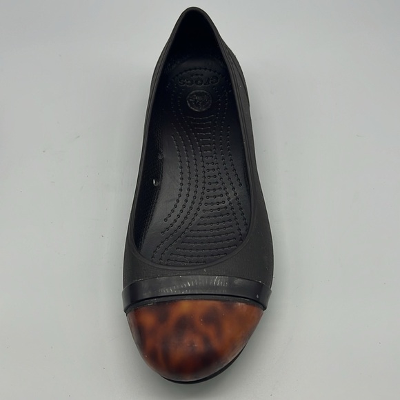 Crocs - Maryjane Brown Turtle Toe Cap Slip On Brown Flats Size 7 - Picture 8 of 11